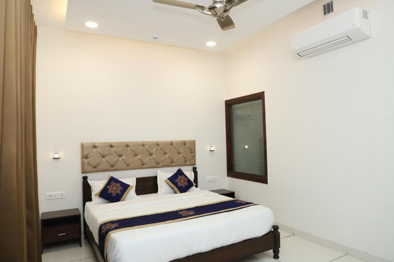 Clover Inn Udaipur Kültér fotó