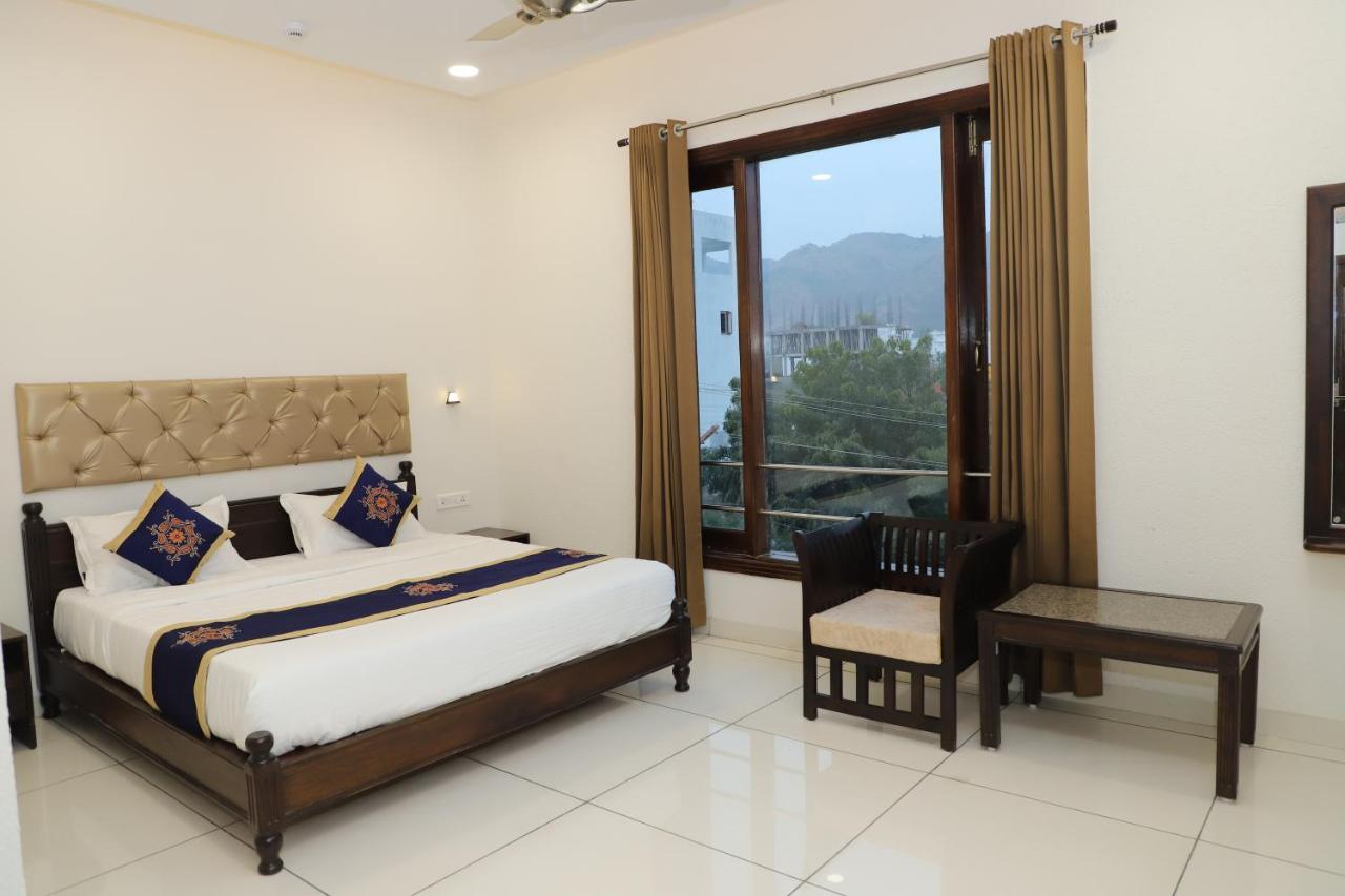 Clover Inn Udaipur Kültér fotó