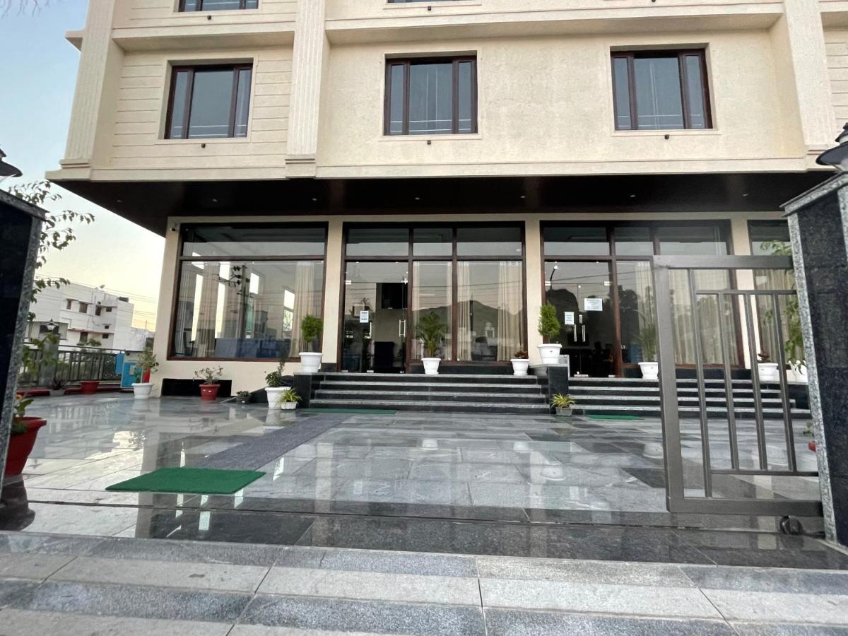 Clover Inn Udaipur Kültér fotó