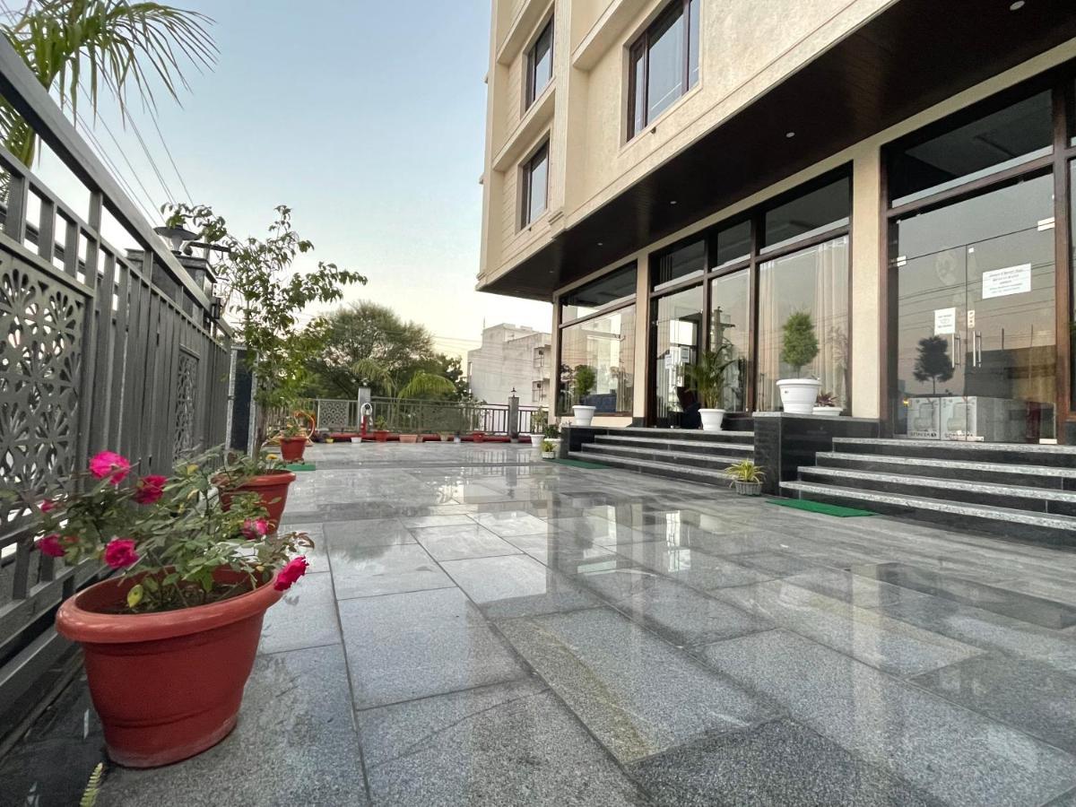 Clover Inn Udaipur Kültér fotó