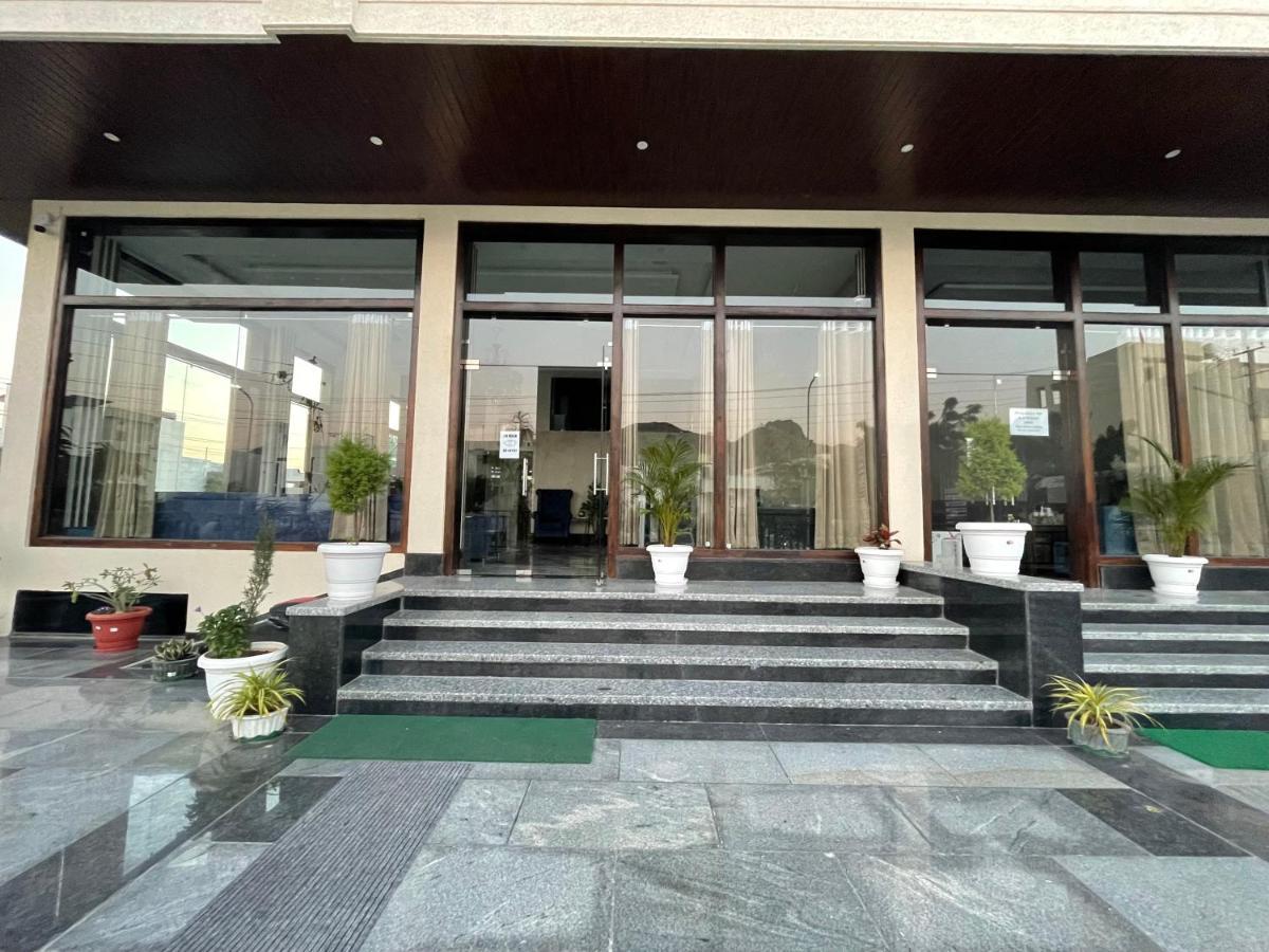 Clover Inn Udaipur Kültér fotó